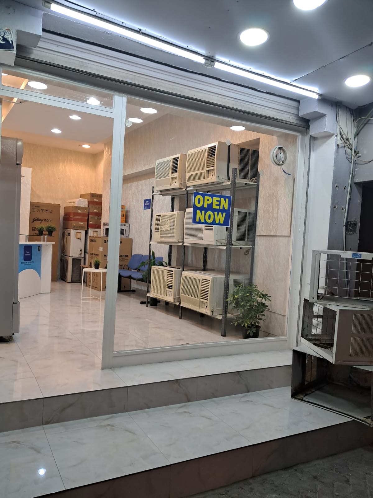 Jeem Electronics Store